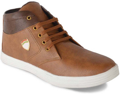 

Unifashion Sneakers For Men(Beige, Brown