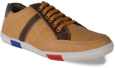 

Unifashion Sneakers For Men(Beige, Brown