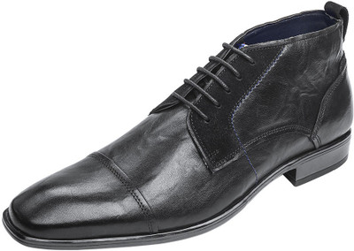 

Gabicci DONNY TOE CAP CHUKKA BOOT Lace Up For Men(Black