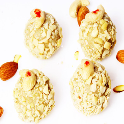 

Ghasitaram Gifts Kaju Laddoo(200 g, Box)