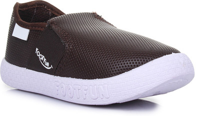 

Footfun by Liberty Boys & Girls Slip on Moccasins(Brown