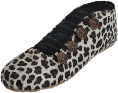 

sdshopping Casuals For Women(White, Brown