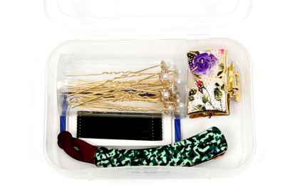 

Suhaavi Hair Accessories Combos for party Hair Accessory Set(Multicolor)