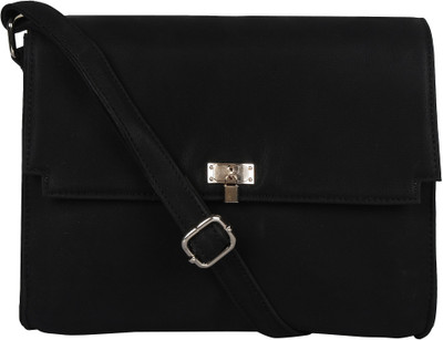 

BERYPECKERS Sling Bag(Black)