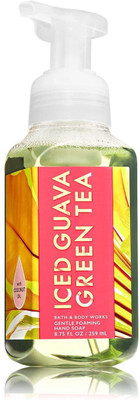 

Bath & Body Works Gentle Foaming Hand Soap, Iced Guava Green Tea - 259ml (8.75oz)(259 ml, Pump Dispenser)