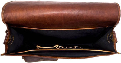 

PINO 16 inch Laptop Messenger Bag(Brown)