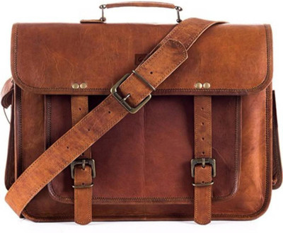 

PINO 15 inch Laptop Messenger Bag(Brown)