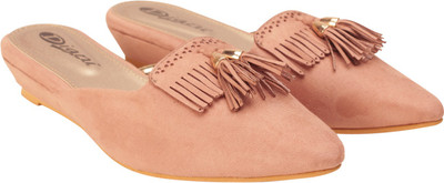 

Digni Women Brown Casual