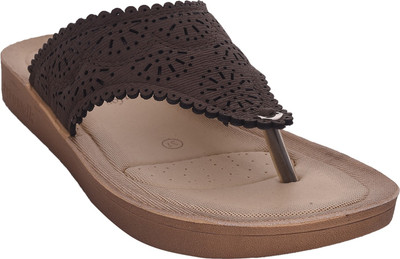 

Aerowalk Women Brown Flats