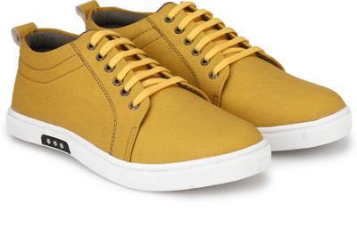 

PALK LOUIS Palk Louis Men's Yellow Smart Casual Shoes Sneakers For Men(Yellow