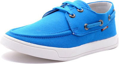 RADHIKA GROUP Boat Shoes For Men(Blue
