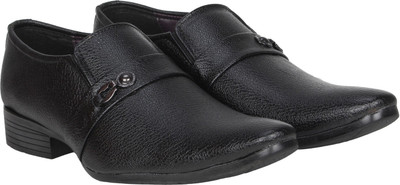 Emosis Smash-Z Slip On For Men(Black