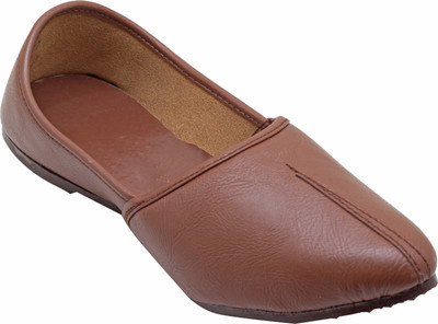 

Ts Nanda Tradidional and Stylish Mojaris For Men(Brown