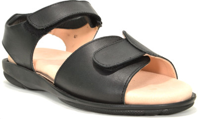 

Mediconfort Men Black Sandals