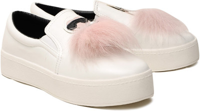 

Klaur Melbourne Slip On Sneakers For Women(White