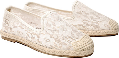 

Klaur Melbourne Casuals For Women(White