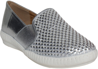 

Flat n Heels Sneakers For Women(Silver