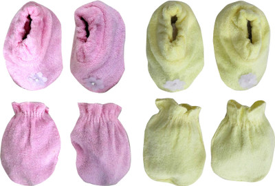 

ANNAPURNA SALES 100% Pure Soft Cotton New Born Baby Booties Mittens Combo Pack of 4 Pair - ( 0-6 Months ) !! Skin Friendly n Premium Quality !!(Pink, Yellow)