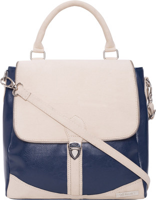 

Beloved BLSHBBLW029 2.5 L Backpack(Black, White)