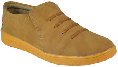 

MarcoUno MarcoUno Khaki Casual Shoes Casuals For Men(Khaki