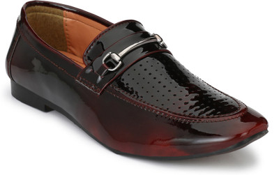 

Parmar Foot Style Perfecr Stylish Light Weighted Loafers For Men(Brown