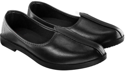 

Stylotrendz Leather Waali Jalsa Nagra Jutis For Men(Black