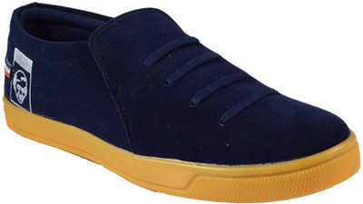 

MarcoUno MarcoUno Blue Velvet Casual Shoes Casuals For Men(Blue
