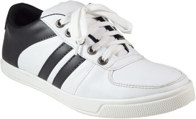 

MarcoUno MarcoUno White Colour Casual Shoes Casuals For Men(White