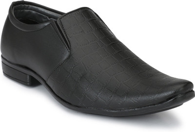 

Parmar Foot Style Comfortable Light weighted Slip On For Men(Black