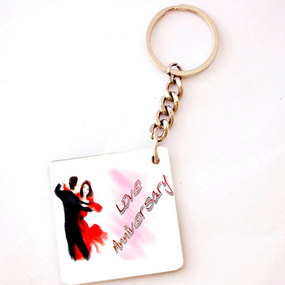 

RGUC 121 Wooden Love Theme Key Chain