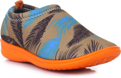 

Lucy & Luke by Liberty Boys & Girls Slip on Moccasins(Brown