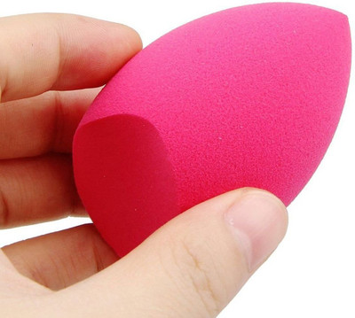 makeupmania Beauty Blender Puff Sponge Oval Shape - 1 Pcs (Random Color)