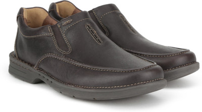 

Clarks Untilary Easy Brown Leather Slip on For Men(Black