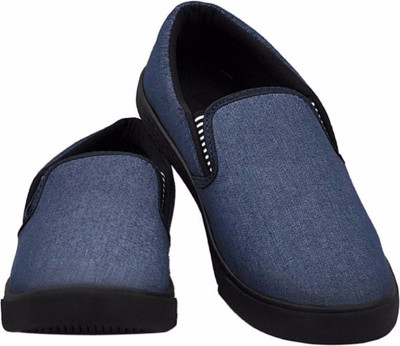 

WELDONE LFZ Loafers For Men(Blue, White