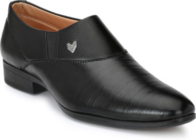 

YAXRO Comfortable Light weighted Slip On For Men(Black