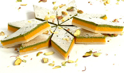 

Ghasitaram Gifts Tirangi-Katli(200 g, Box)