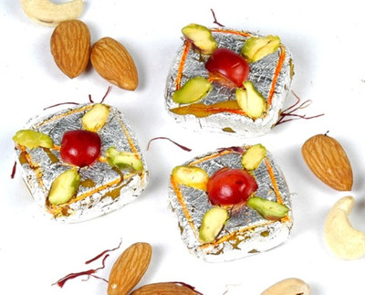 

Ghasitaram Gifts Kesar-Squares(400 g, Box)