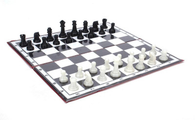 Ratnas MAGNETIC KING KINGDOM CHESS SET Board Game