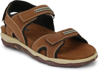 68 OFF on AUSTINJUSTIN Men Khaki Sandals on Flipkart PaisaWapas