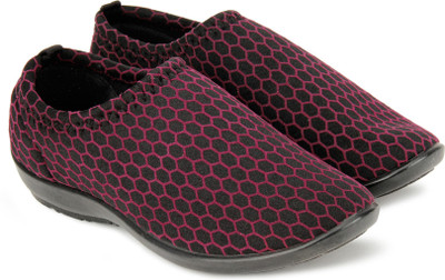 

Gliders by Liberty Bellies For Women(Black, Pink, Pink-black