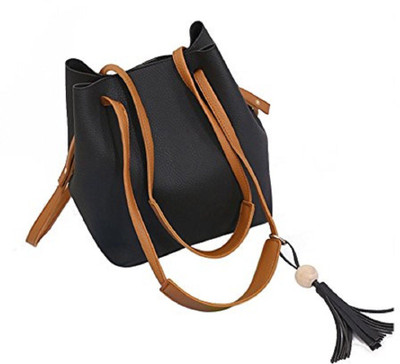 

Glamaritz Women Casual Grey PU Sling Bag