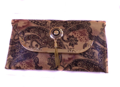 

Manthan Women Evening/Party Multicolor Artificial Leather Money Clip(4 Card Slots), Brown