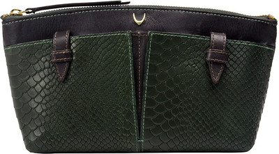 

Hidesign Women Casual Green Genuine Leather Wallet(1 Card Slot)