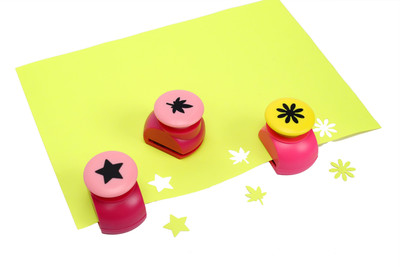 

Vardhman 3 cm Large Paper Punch Hole Puncher , Pack of 3 exciting designs For Scrapbook Engraving Kids Artwork -- Greeting Card Making DIY Crafts