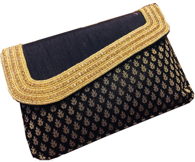 

CRAFTBAZAAR Party Black Clutch