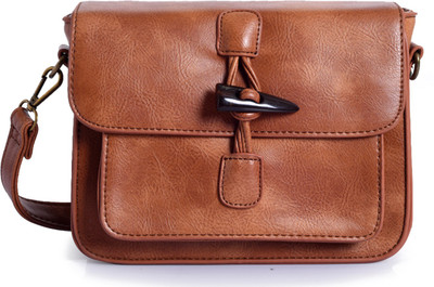 

Lino Perros Sling Bag(Tan)