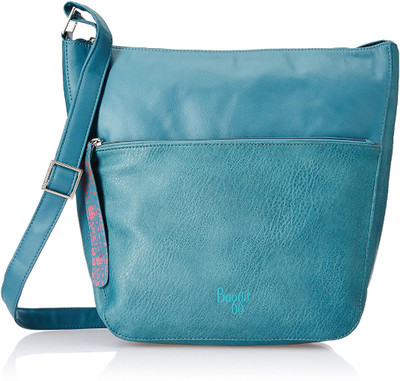 

Baggit Women Casual Blue PU Sling Bag