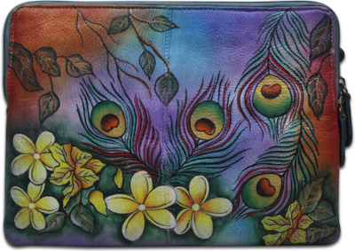 

shankar produce Casual Tan Clutch