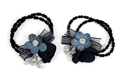 

Suhaavi Blue Floral Design Rubber Band(Blue)