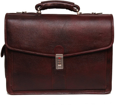 

PARE 15 inch Laptop Messenger Bag(Brown)